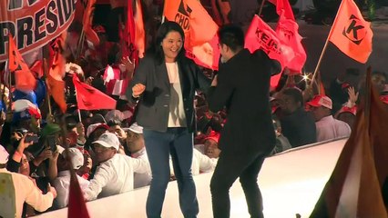 Fujimori y Kuczynski cierran campañas para balotaje en Perú
