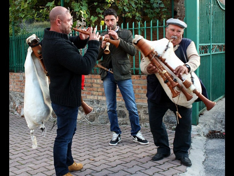 01-11-2014 PIZZONI 1° RADUNO PIPITI E ZAMPOGNE