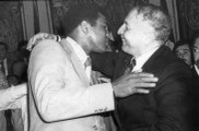 Muhammed Ali, Necmettin Erbakan ile Cuma Namazı Kılmıştı