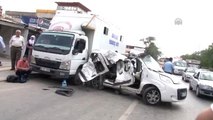 Adana'da Trafik Kazası: 1 Ölü, 2 Yaralı