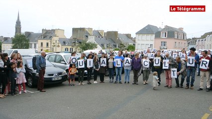 Douarnenez. 150 personnes en soutien au Centre des arts