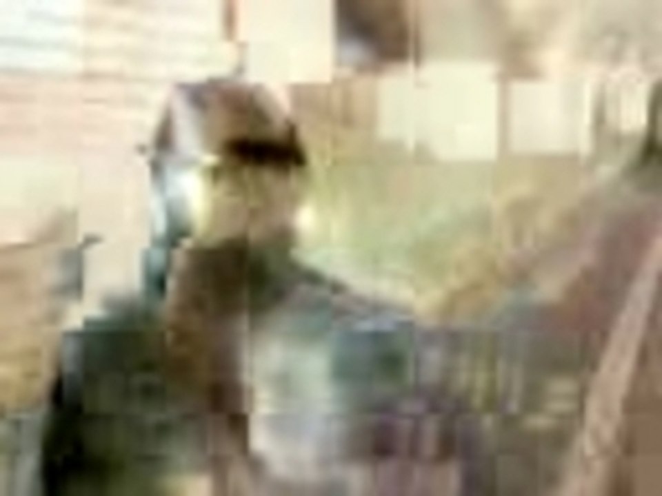 Amazing - Real Ghost Caught on Camera