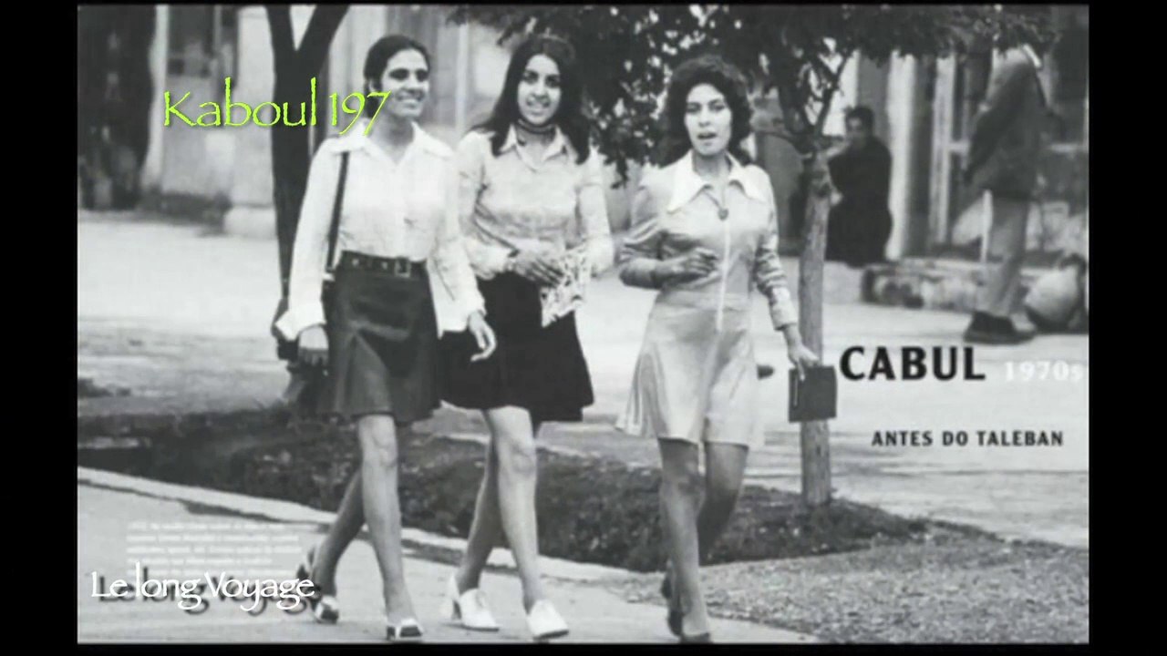 Long voyage Totaly hyppies une série de Valerio Truffa