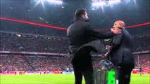 Diego Simeone Hits the assistant