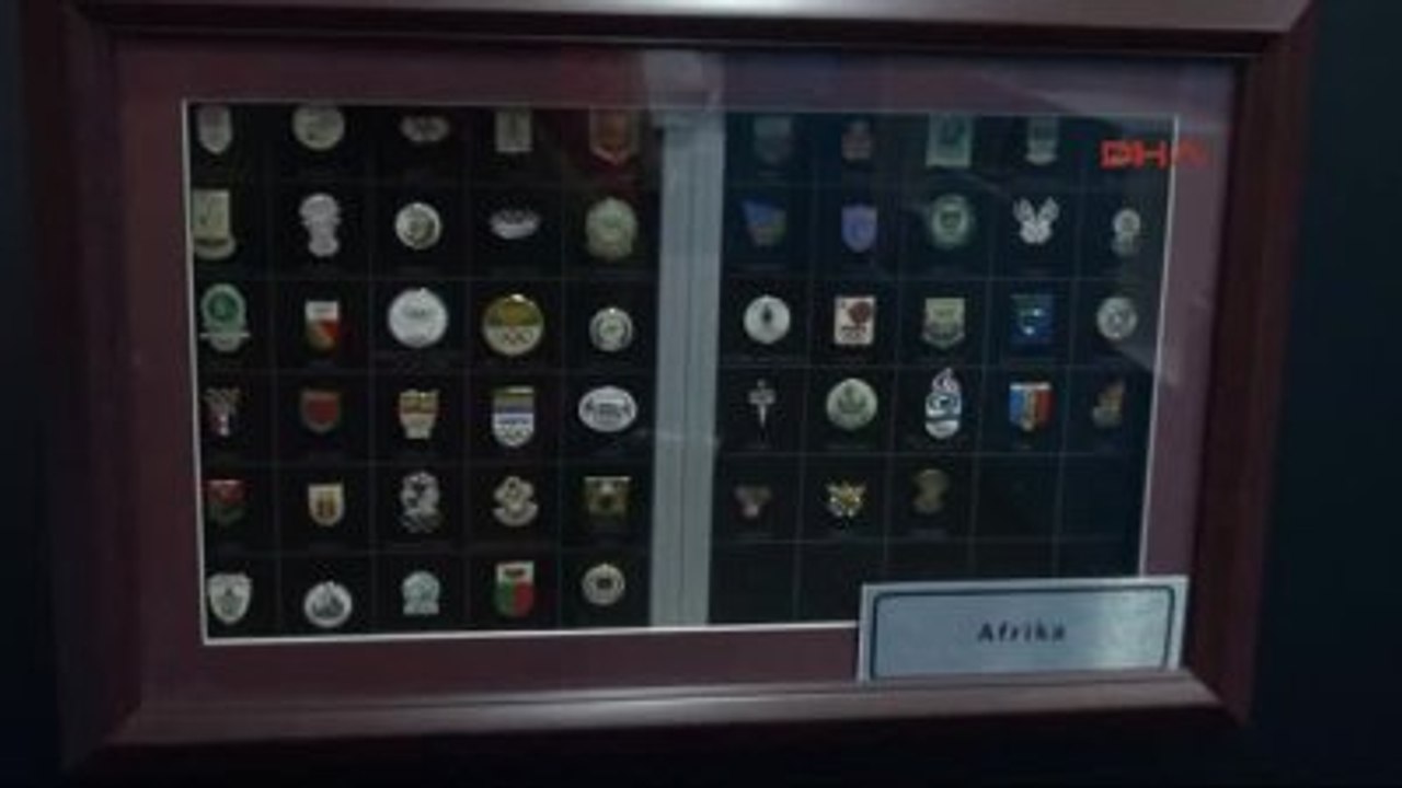 Muhammed Ali'nin Boks Eldivenlerine Büyük İlgi