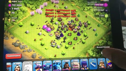 Clash of clans - 300 Valkyrie and 300 Healers on lvl 40 King!