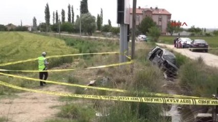 Aksaray Hafif Ticari Araç Devrildi, Kadın Sürücü Öldü