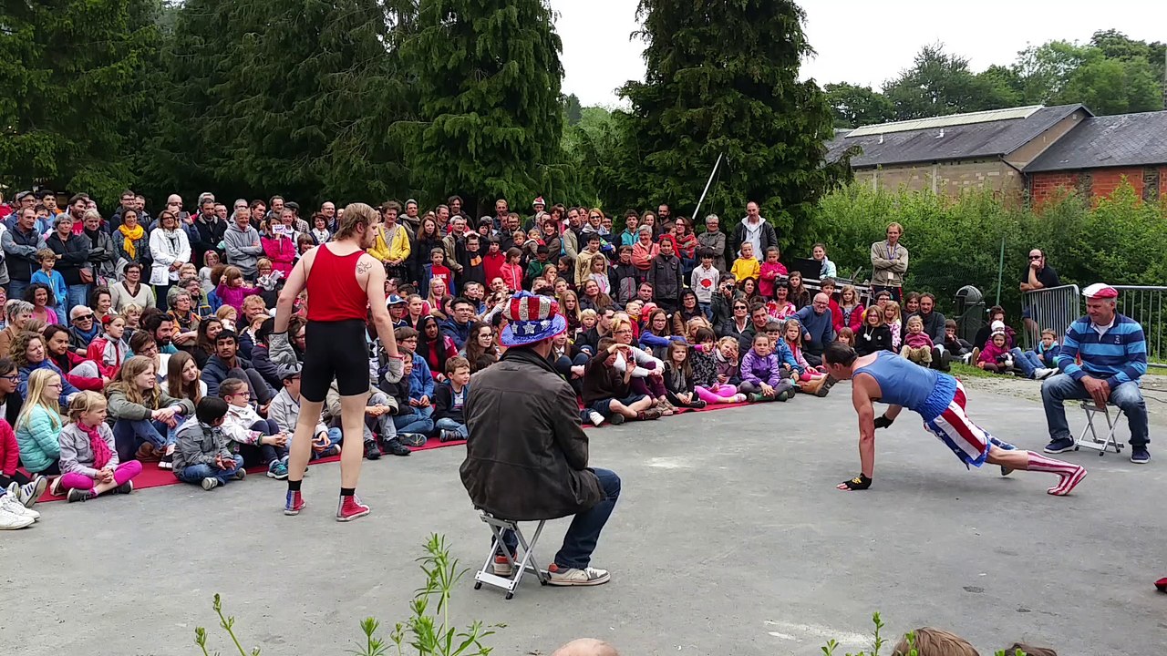 Festival Les Hétéroclites - Cirk biZ'art - Saint-Lô (Manche)