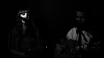 8-Sobre mojado, PAULA DE ALBA Y DIEGO, trovadicta 24-11-2010