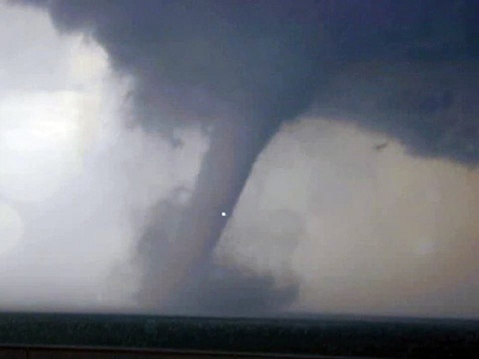 Cyclone Chapala exact moment where it enters cyclone - Arabian sea