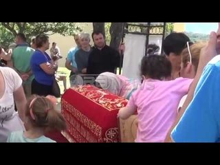 Ora News - Serbo-malazezët festojnë ditën e Shën Joan Vladimirit në Elbasan