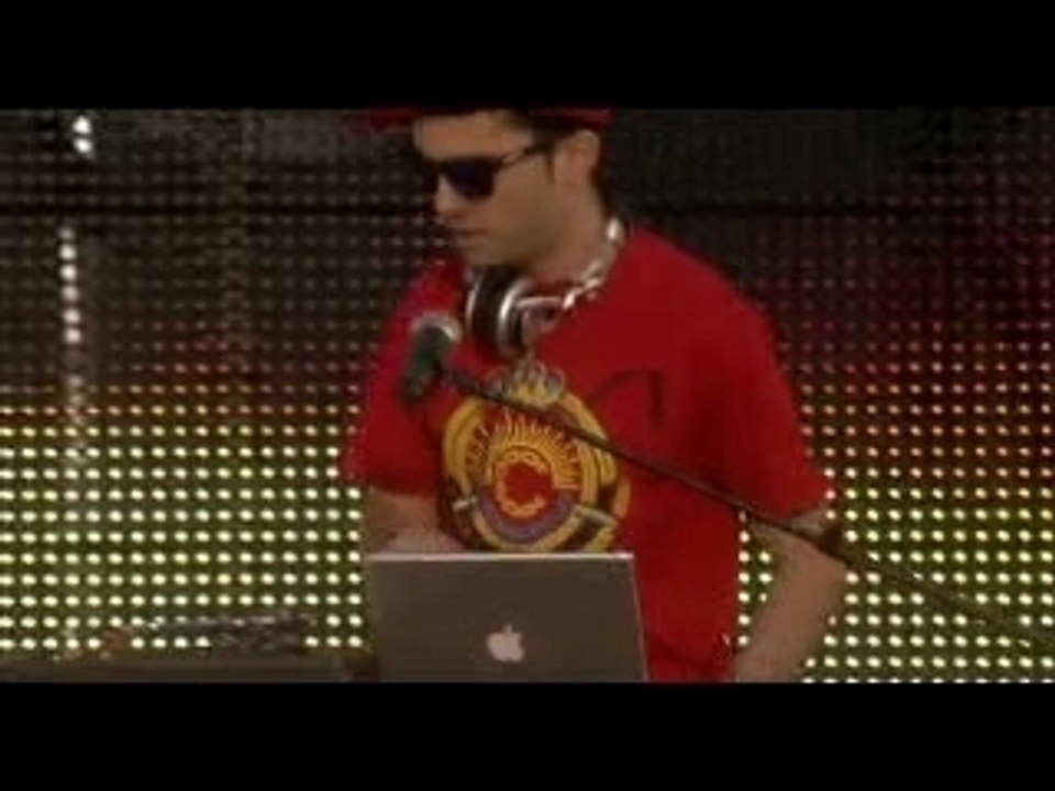 Concert for Diana - Kanye West Performance