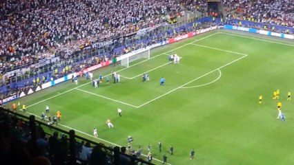 RONALDO PENALTY VS ATLETICO MADRID [Champions League Final 2016] - Crowd Footage