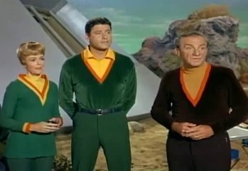 Perdidos no Espaço Tp02 Ep16 - A Moça da Dimensão Verde