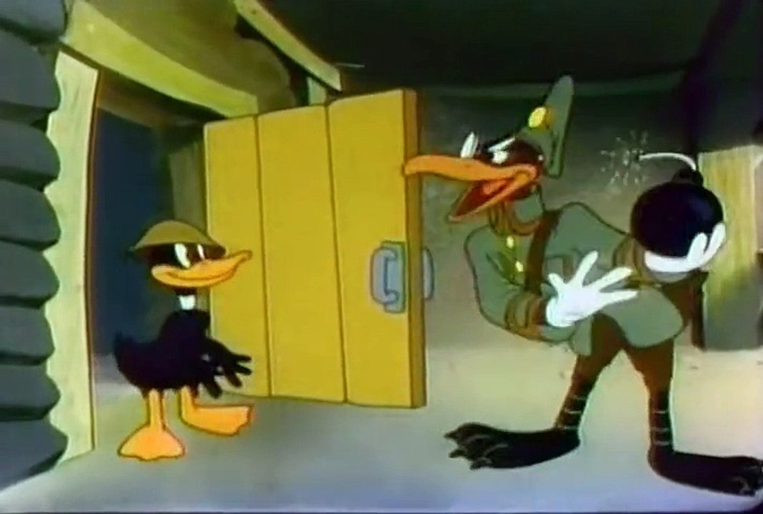 Daffy Duck and the Commandoes