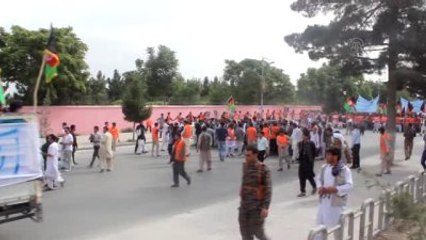 Belh'de Yerel Yönetim Karşıtı Protesto - Mezar-I Şerif