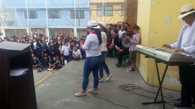 MUSICOS TROVADORES PAISAS-3106984543-MUSICOS TROVADORES PAISAS EN BOGOTA-MUSICOS TROVADORES BOGOTA-MUSICOS TROVADORES PA