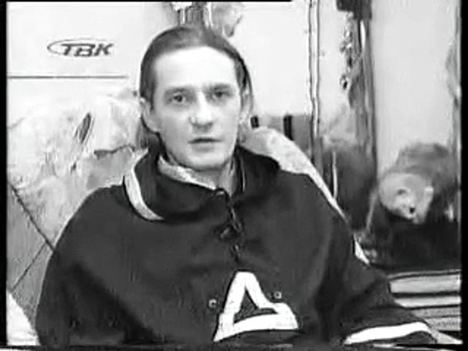 (staroetv.su) Интервью под Новый Год на ТВК + Отрывок Вестей Красноярск (декабрь 2002)