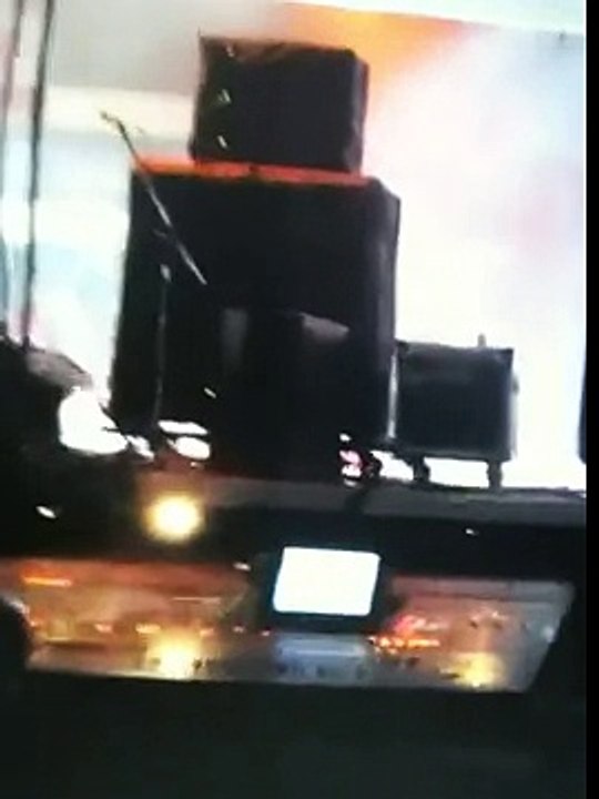 Zakk Wylde gives BLS Suzy his vest in Dallas 10-16-11