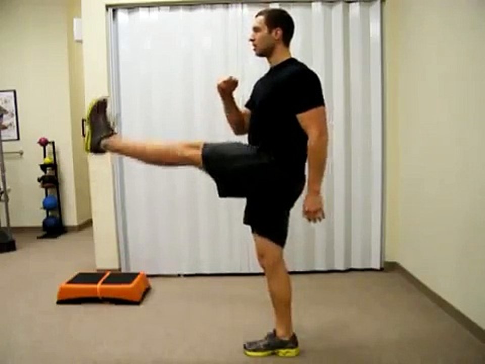 Dynamic Stretching and Warm Up for Runners