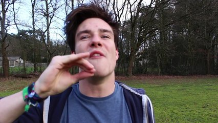 10 Guy Thoughts Every Girl Should Know | Daan Jordens