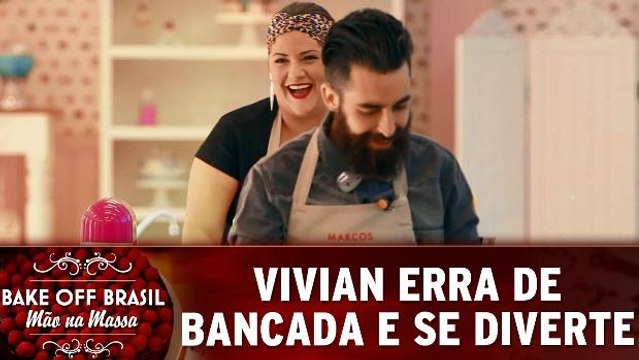 Vivian erra de bancada e se diverte muito