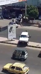 Ya Allah yee kitna baraaa risk leyraha hai pakistani