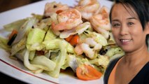 Stir Fry Prawns & Cabbage Chinese Style - Xiao's Kitchen