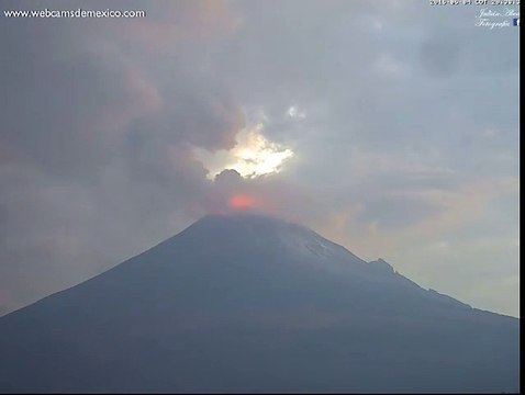 Popcatepetl Volcano in Mexico Erupts