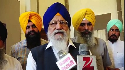 Makkar on Baba  dhumma  and baba dhadiranwale