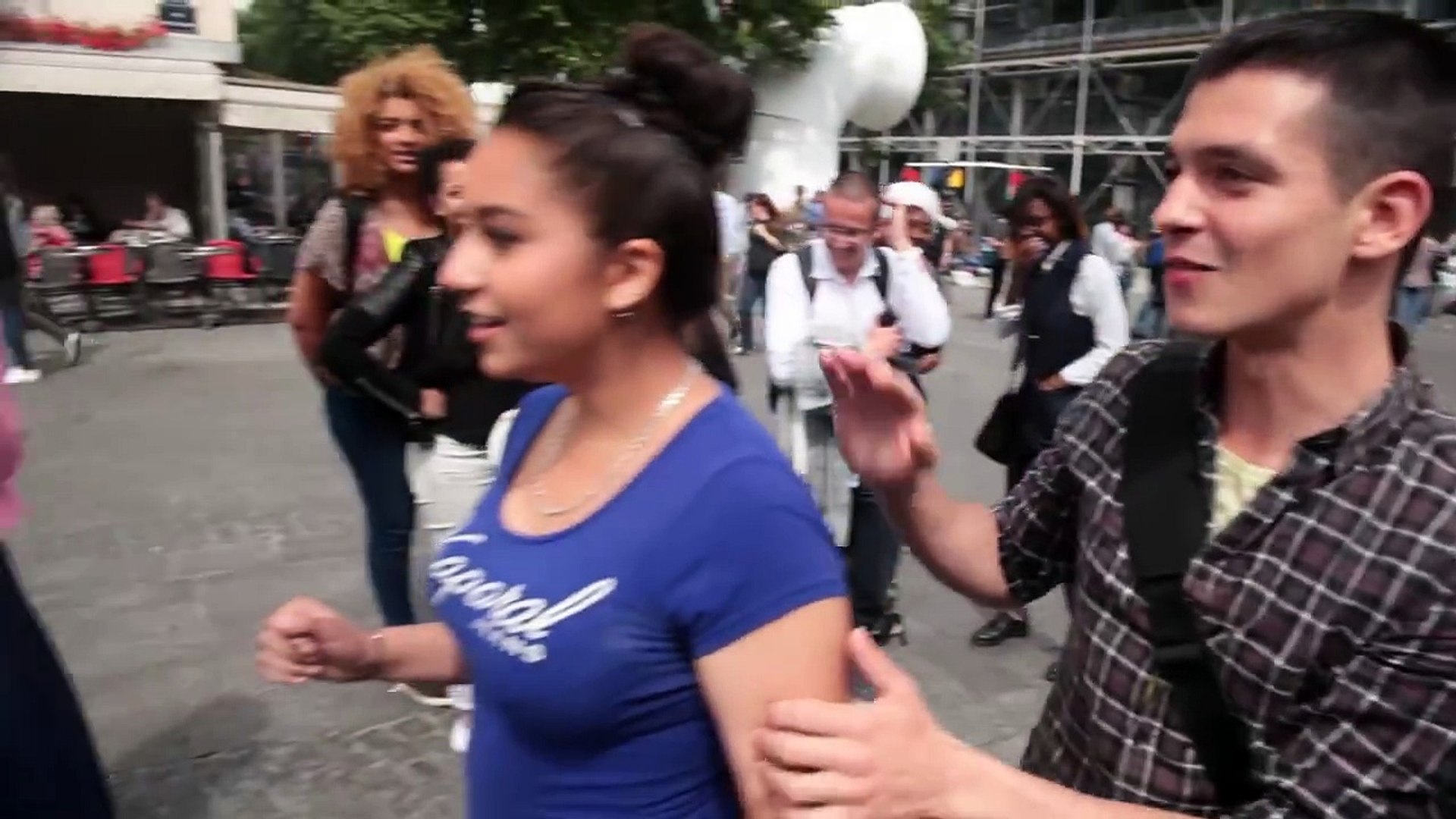 Donner un orgasme avec l'hypnose dans les rues de Paris ! - Vidéo  Dailymotion