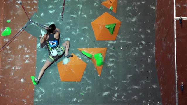 Escalade : Hélène Janicot 3e des France seniors de difficulté à Pau