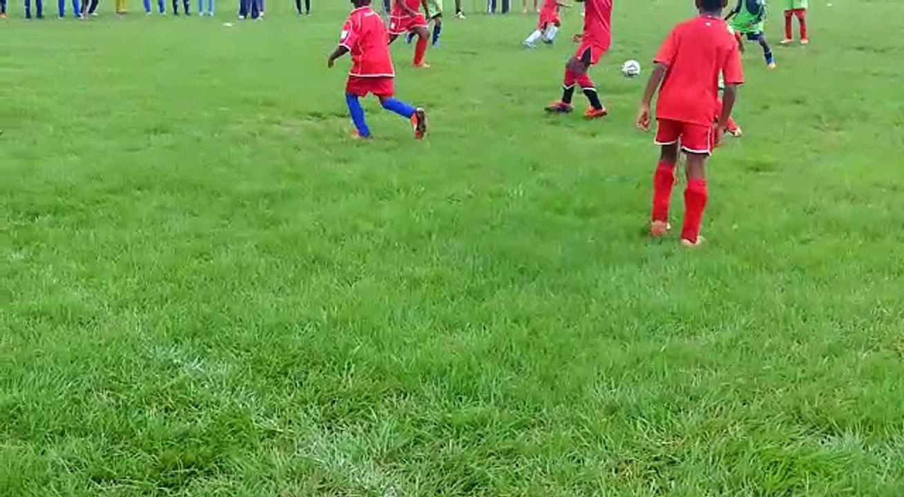 U9