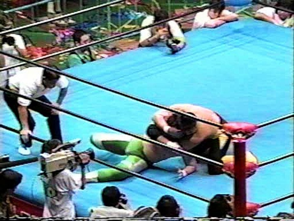 Mitsuharu Misawa vs Toshiaki Kawada 24/07/95