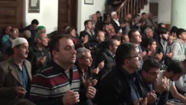 İlk Teravih Namazı Kılındı