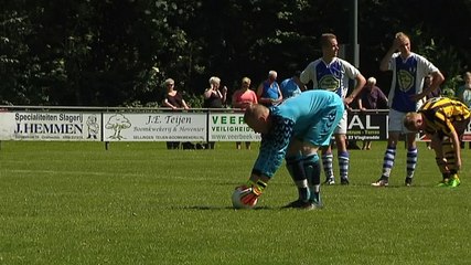 Keepers leggen aan vanaf de strafschopstip - RTV Noord