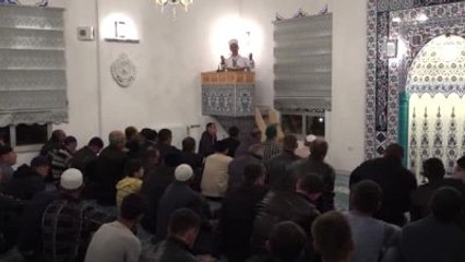 Öz Vatanlarında" İlk Teravih Namazını Kıldılar - Erzincan