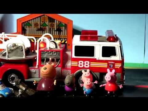 Peppa Pig Goes to Radiator Springs to Drive Red The FireTruck with Lightning McQueen and Mater