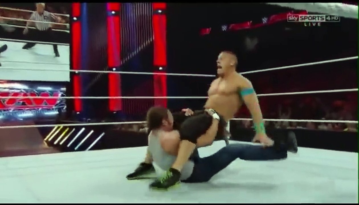 John Cena vs Dean Ambrose - United States Championship Match- WWE RAW 2015