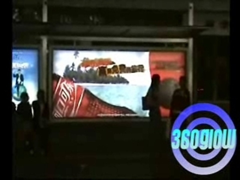Billboard-bus-stop-coke