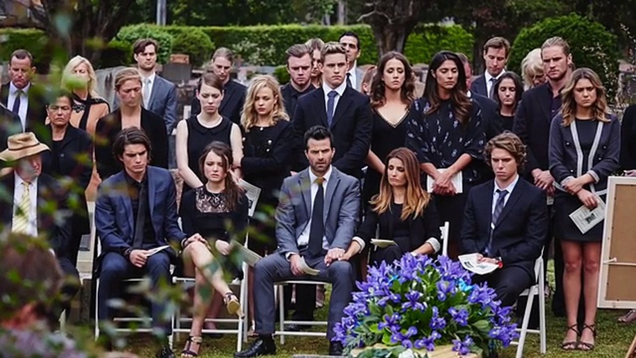 Hannah And Oscar's Funeral Gallery - Home and A...