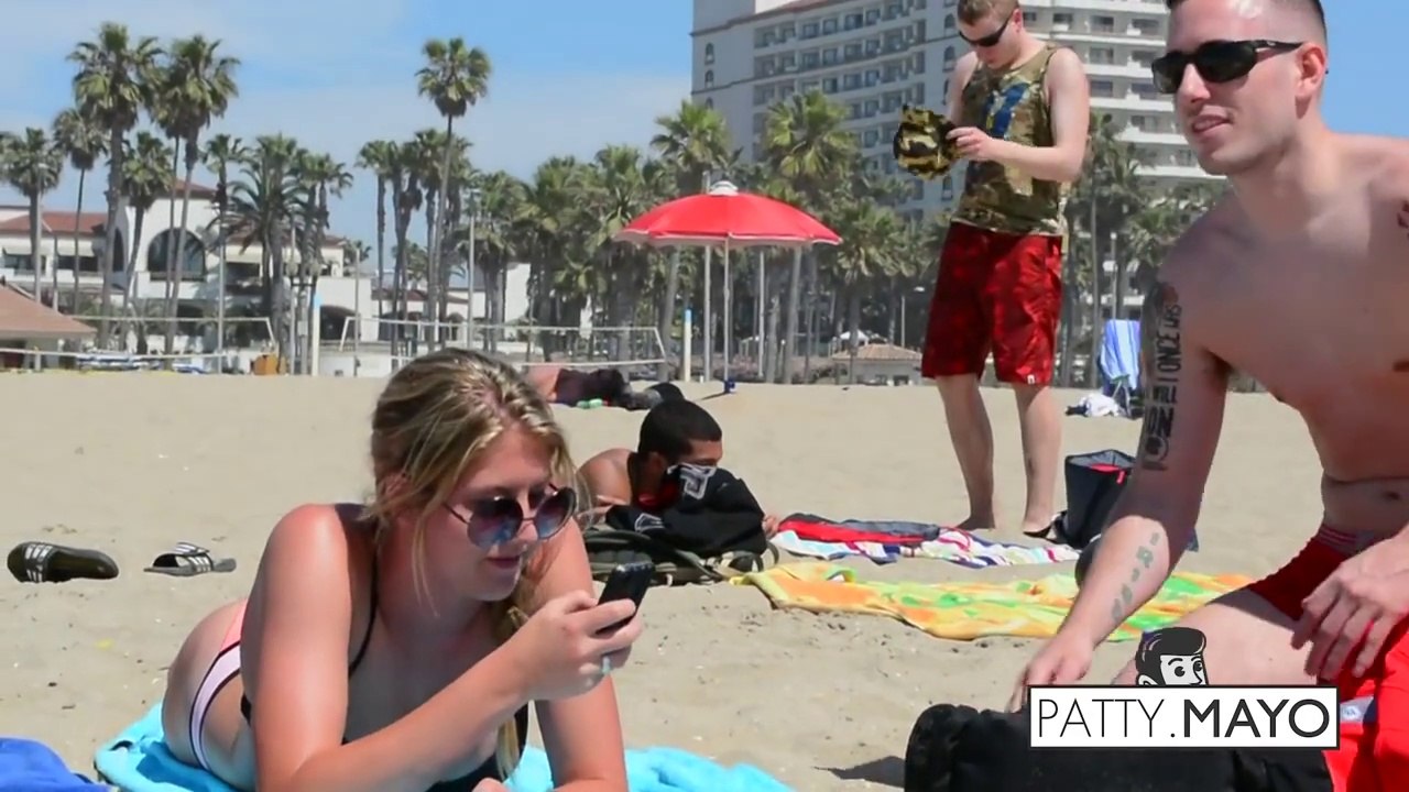 Picking up hot & sexy California girls with a massage - Funny prank Repost