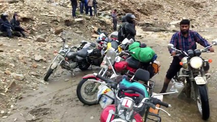 Way to tanglangla, Second highest pass, 1st week of Aug 2015. ladakh
