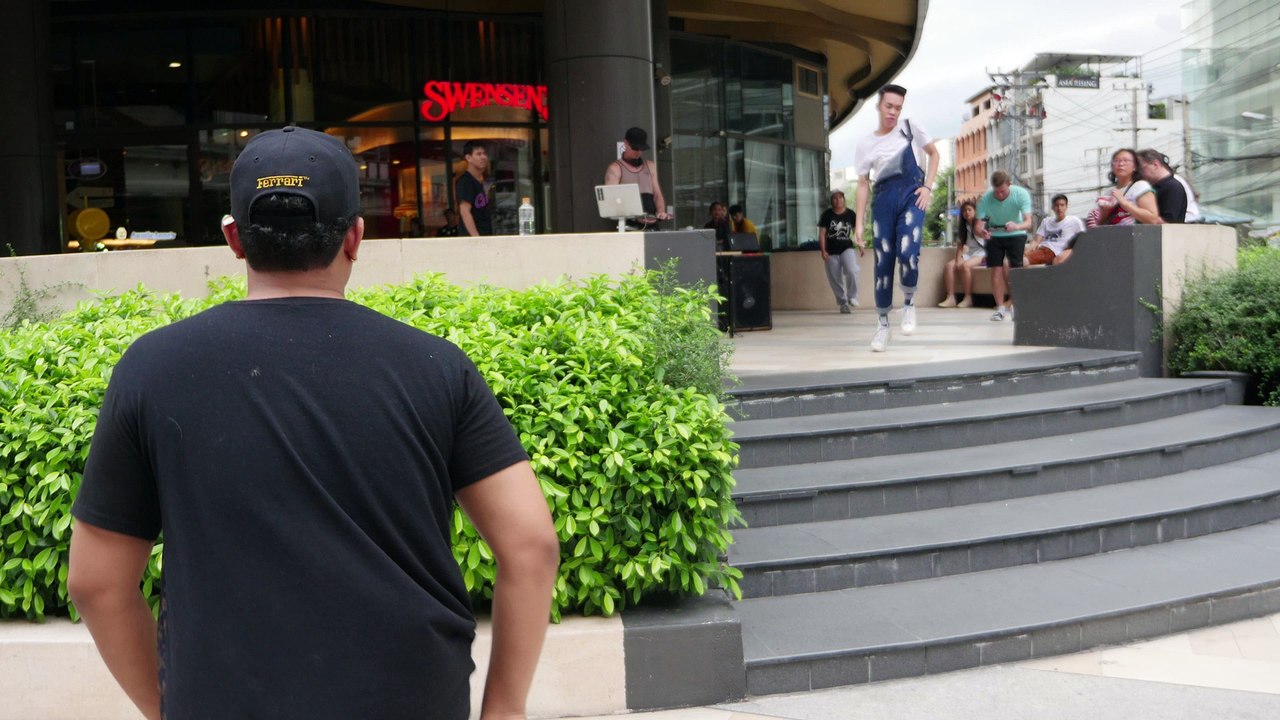 Flash Mob Proposal in Bangkok!!!!
