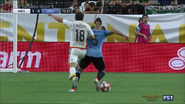 Andrés Guardado Gets A Harsh Second Yellow Card vs Uruguay!