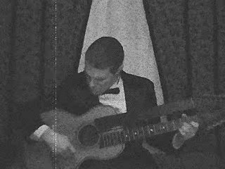 Heartstrings Plucked performed by Soulresonance