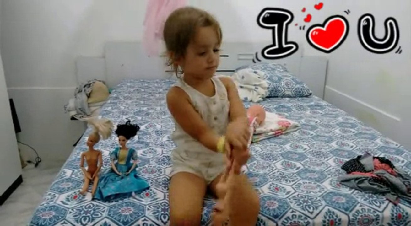 Mostrando minhas bonecas preferida