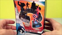 MARVEL AVENGERS BLACK PANTHER TOYS R US COMIC Super Heroes REVIEW