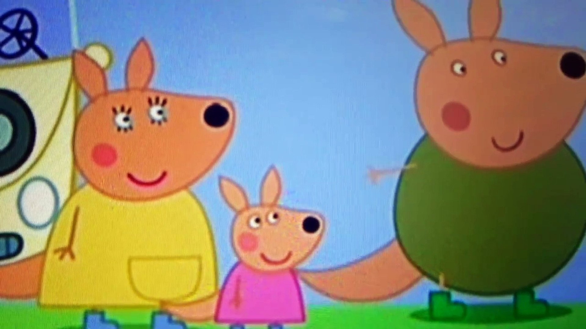 ⁣Kylie the kangaroo clip