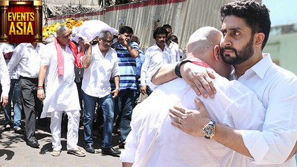 Télécharger la video: Bollywood Producer Vikas Mohan's FUNERAL | Akshay Kumar, Ritesh Deshmukh | Events Asia